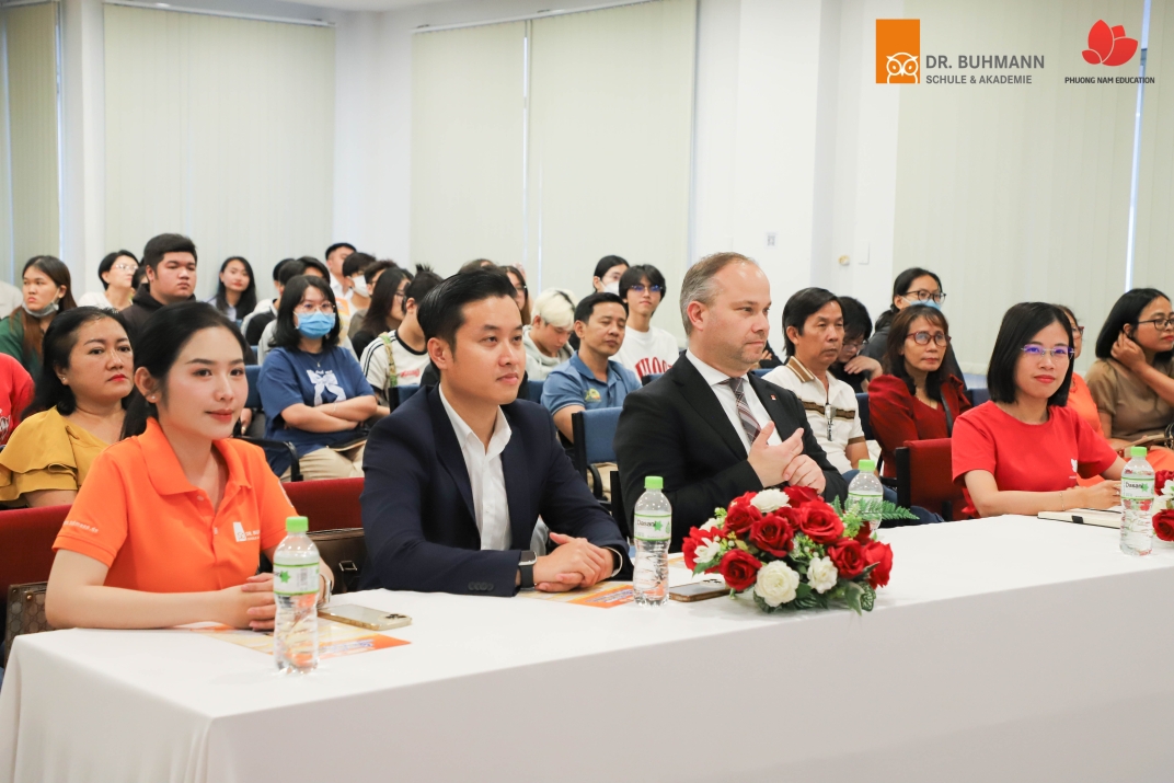 HỘI THẢO: ĐỘT PHÁ TƯƠNG LAI DU HỌC NGHỀ ĐỨC