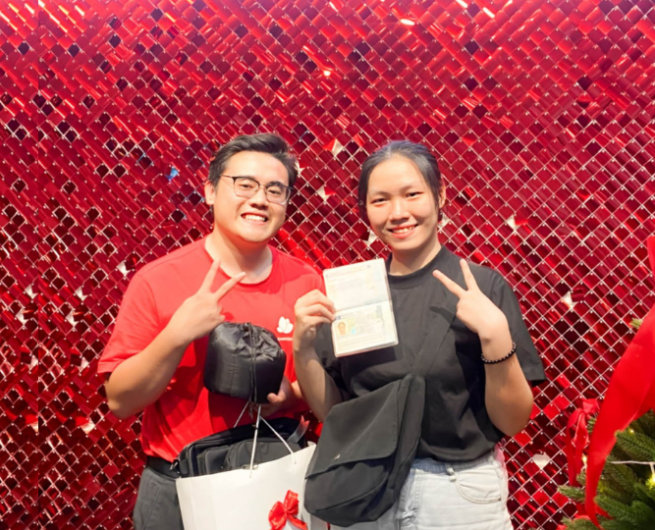 Visa trong tay – Du học sinh Mai Linh đã sẵn sàng cho con đường du học nghề Đức ngành Nhân viên bán hàng