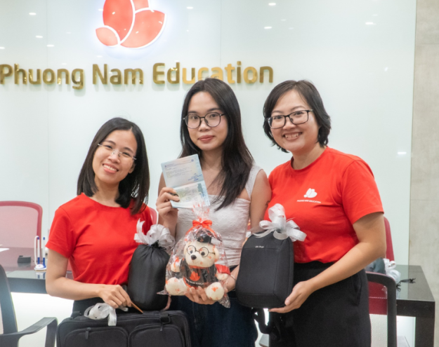 HOÀNG THỊ THỦY