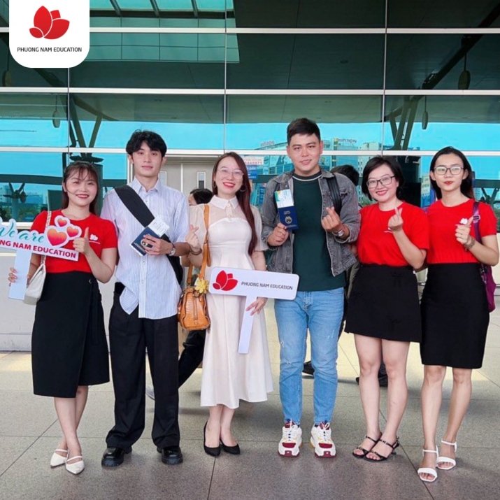 Phuong Nam Education đồng hành cùng hai bạn Danh & Đức trước giờ khởi hành chuyến bay du học nghề Đức ngành Điều dưỡng 