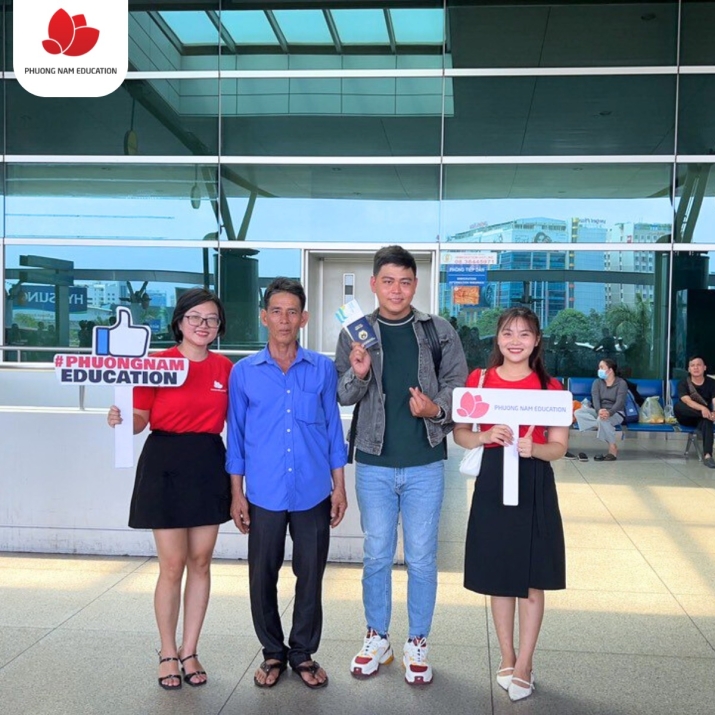 Phuong Nam Education đồng hành cùng hai bạn Danh & Đức trước giờ khởi hành chuyến bay du học nghề Đức ngành Điều dưỡng 