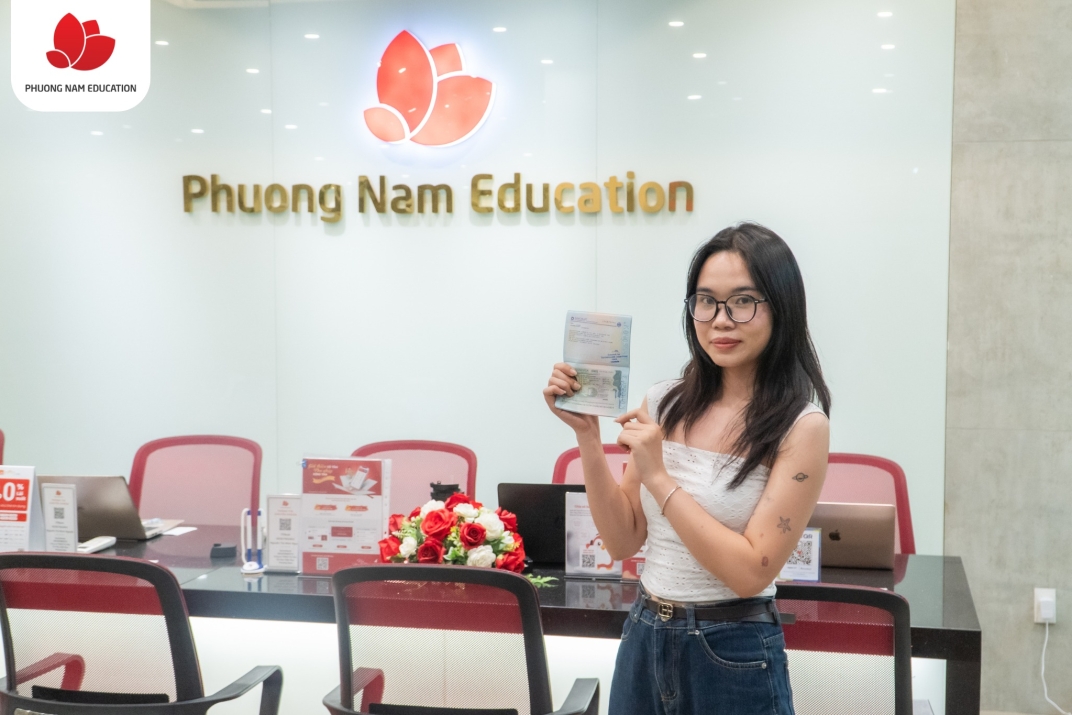 Phuong Nam Education sát cánh cùng bạn Hoàng Thị Thủy trước giờ khởi hành chuyến bay du học nghề Đức ngành Điều dưỡng