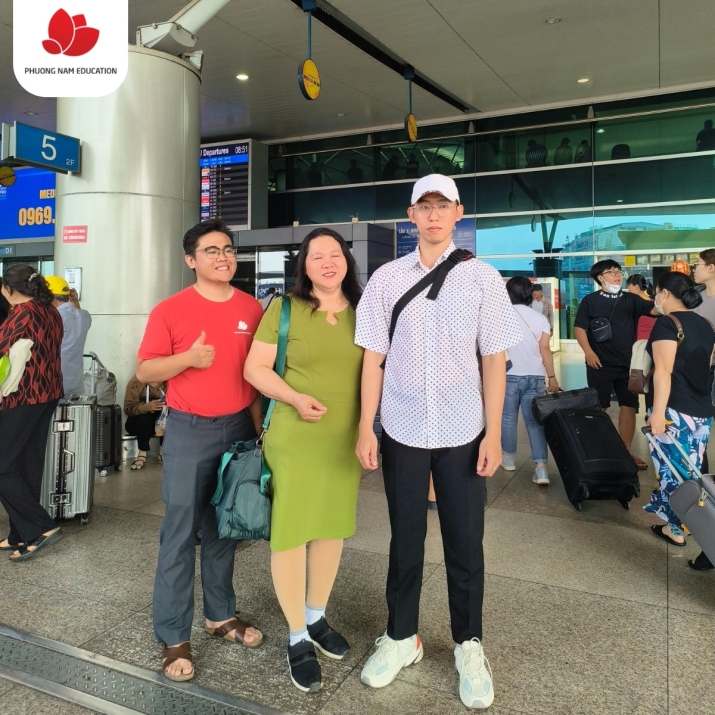 Sát cánh cùng du học sinh Phạm Phú Thịnh trước giờ xuất cảnh du học nghề Đức ngành Thợ mộc 