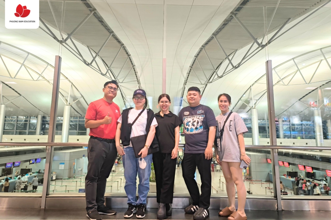 Từ những ngày chờ visa đến khi ổn định tại Đức, Phương Vy vẫn từng bước theo đuổi ngành Điều dưỡng.