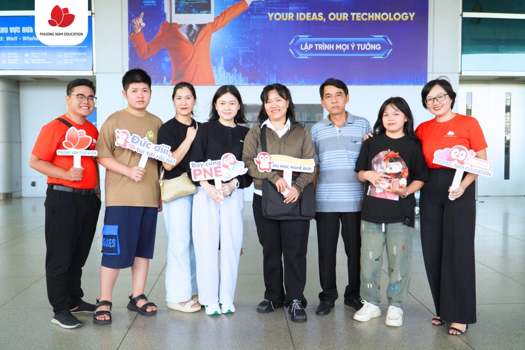 Từ Việt Nam đến Đức, hành trình Du học nghề ngành Điều dưỡng của Thanh Thảo và Thanh Thư chính thức bắt đầu