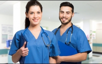 Làm điều dưỡng tại Đức có khổ không